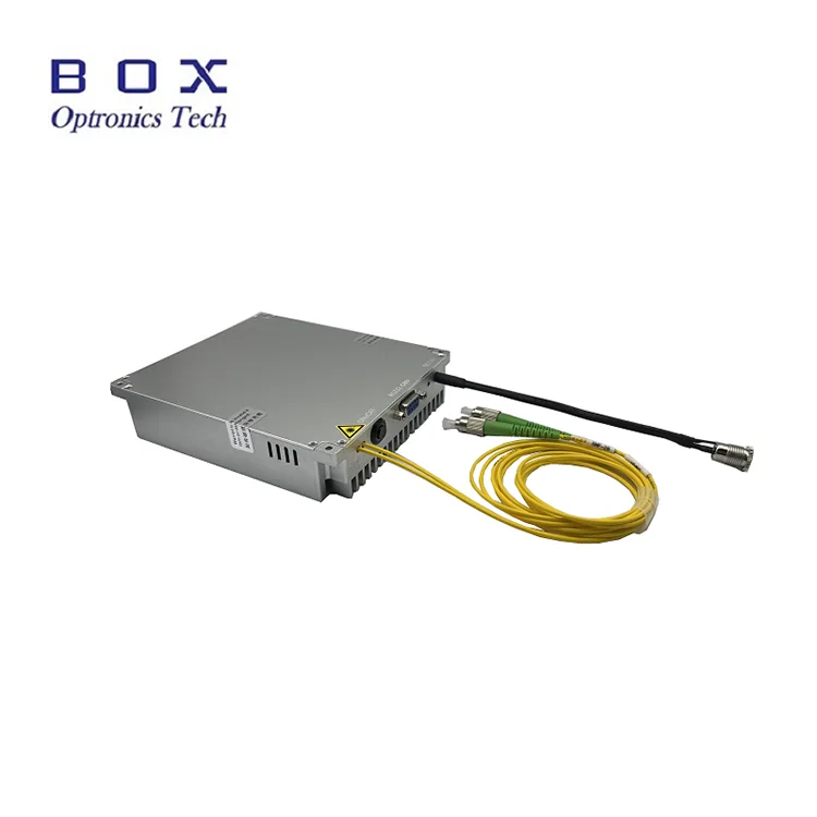 Amplificateur à fibre dopée à l'ytterbium